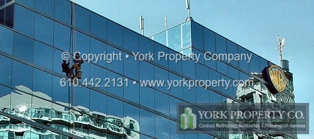 Dirty painted aluminum building facade cleaning, rusting painted aluminum building facade refinishing, oxidized painted aluminum building facade restoration and pitted painted aluminum building facade refinishing services that restore the color, gloss, luster, sheen and visual appearance.