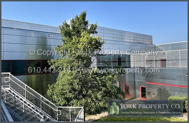 Clean, shiny and polished exterior stainless steel panels.