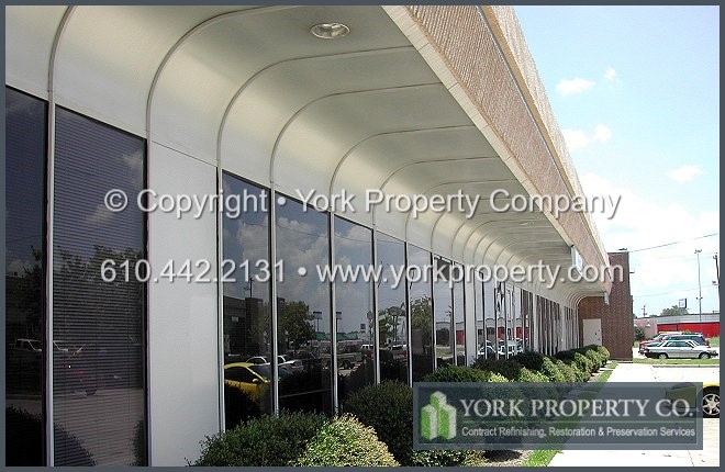 Oxidized anodized aluminum refinishing.
