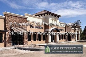 Refinishing UV damaged anodized aluminum window frames, cleaning dirty anodized aluminum window frames, restoring acid etched
and stucco damaged anodized aluminum window frames.